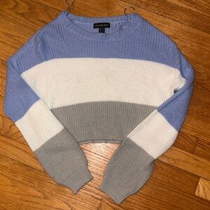 Streetwear Society cropped sweater